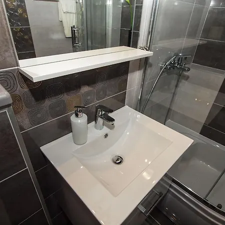 Apartment Karlo *