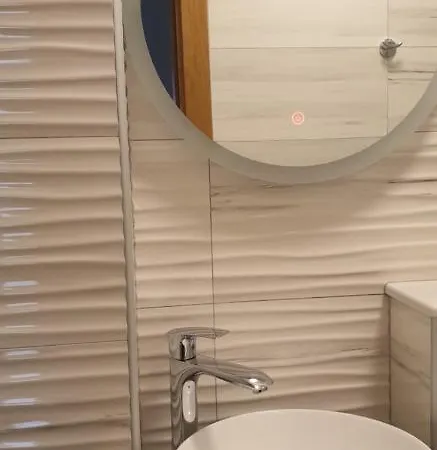 Karlo Apartman *