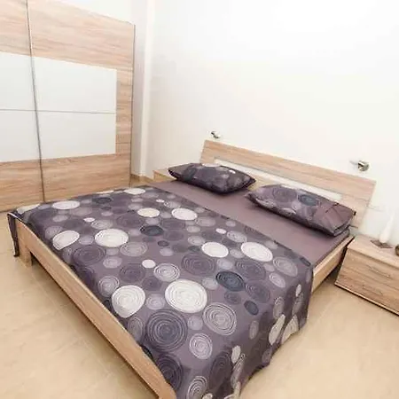 Apartman Karlo