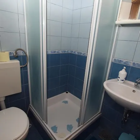 Karlo Apartamento *