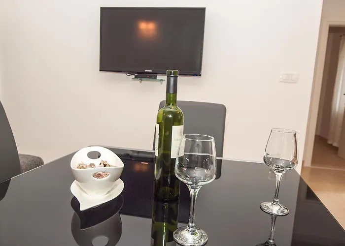 Apartamento Karlo Makarska
